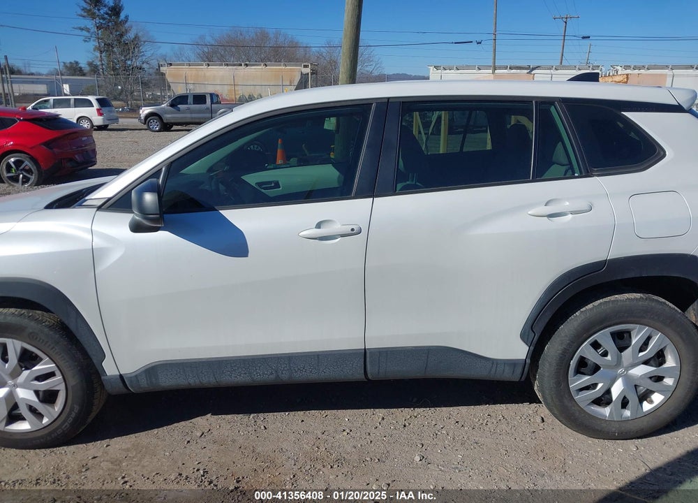 2022 TOYOTA COROLLA CROSS VIN: 7MUAAAAG7NV031789
