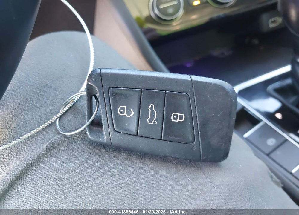 2019 VOLKSWAGEN JETTA VIN: 3VWG57BU4KM102200