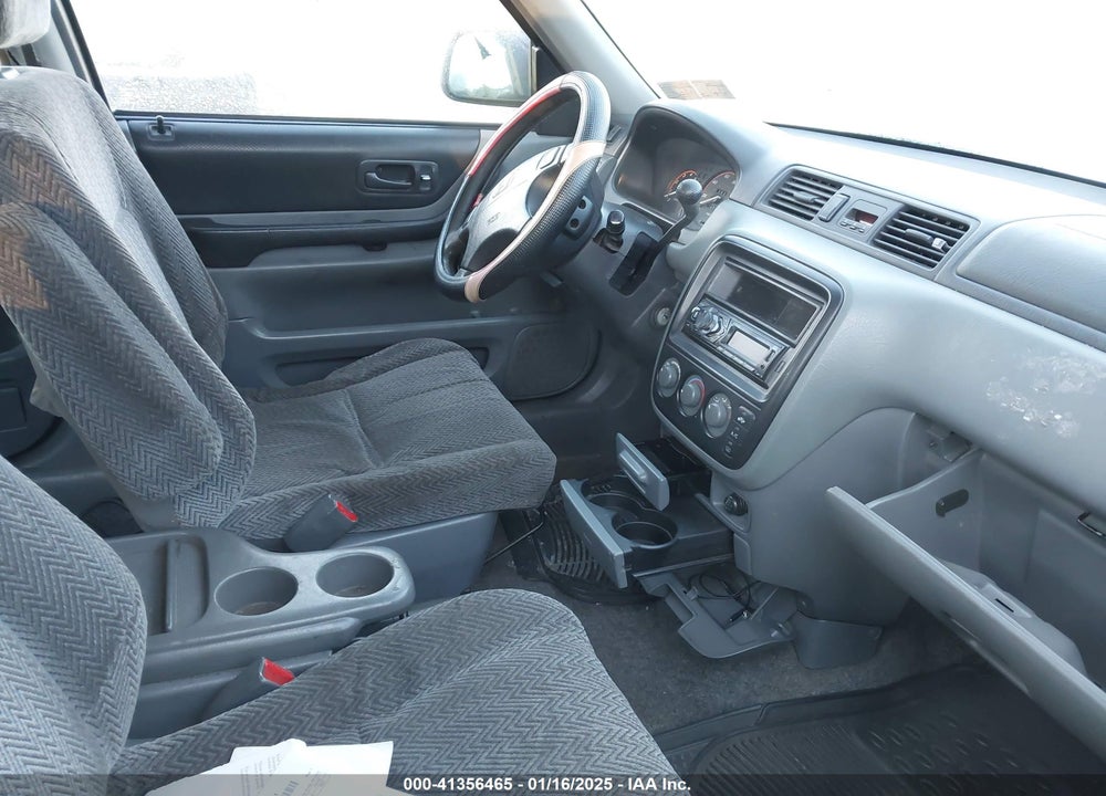 1998 HONDA CR-V EX VIN: JHLRD1867WC053606