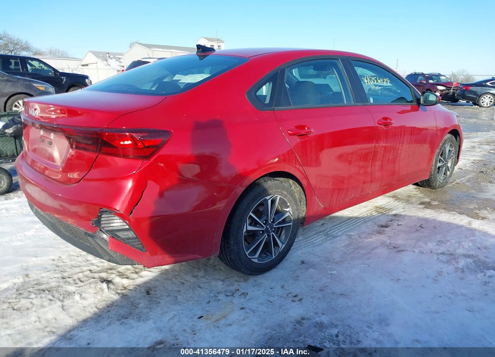 2024 KIA FORTE LXS VIN: 3KPF24AD7RE751288
