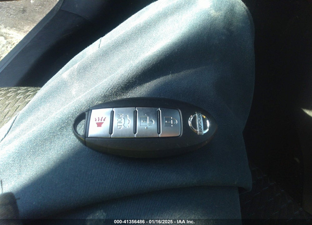 2014 NISSAN SENTRA SR VIN: 3N1AB7AP5EY237537