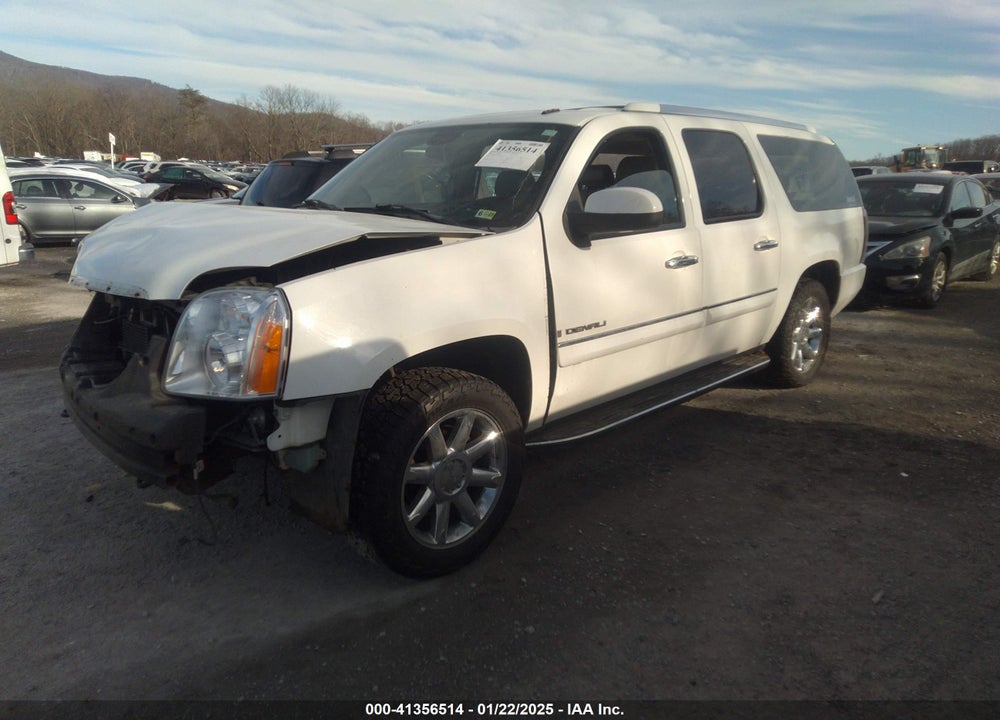 2007 GMC YUKON XL 1500 DENALI VIN: 1GKFK668X7J268647