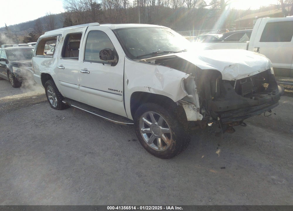 2007 GMC YUKON XL 1500 DENALI VIN: 1GKFK668X7J268647