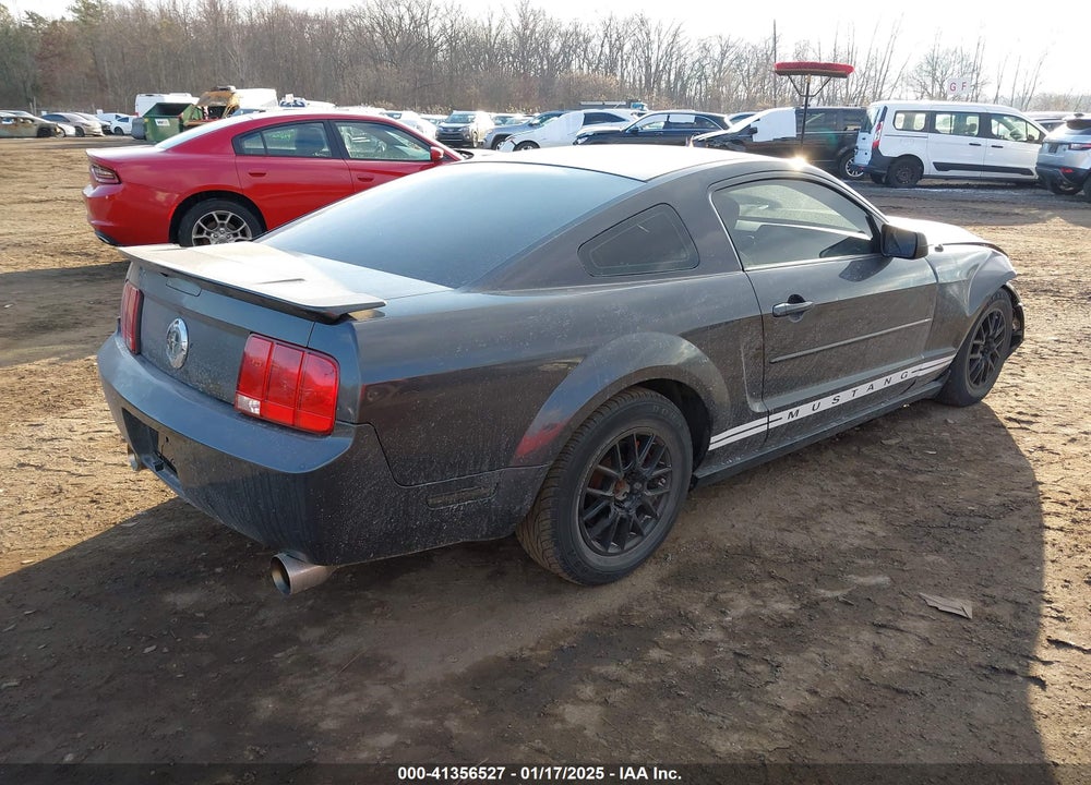 2008 FORD MUSTANG V6 DELUXE/V6 PREMIUM VIN: 1ZVHT80N085208931