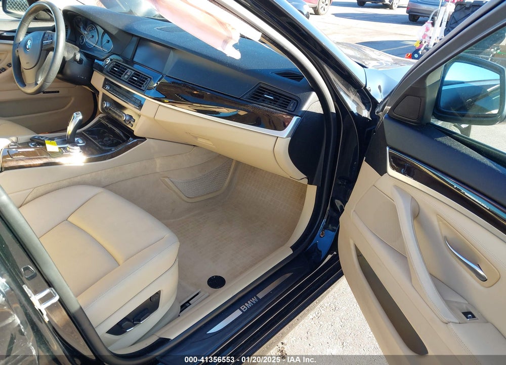 2013 BMW 528I VIN: WBAXG5C55DD231986