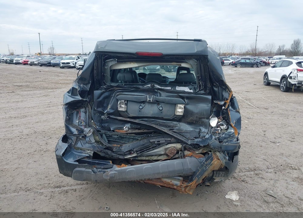2005 HONDA PILOT EX-L VIN: 5FNYF18575B068442