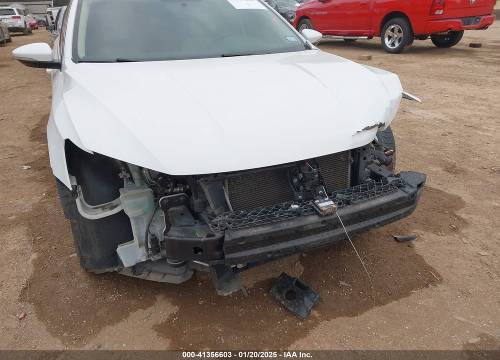 2018 VOLKSWAGEN PASSAT VIN: 1VWBA7A34JC041316