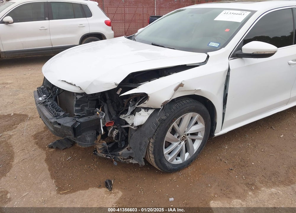 2018 VOLKSWAGEN PASSAT VIN: 1VWBA7A34JC041316