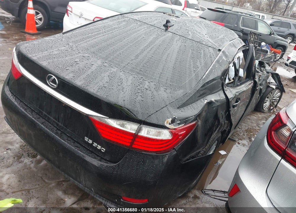 2013 LEXUS ES 350 VIN: JTHBK1GG0D2024156