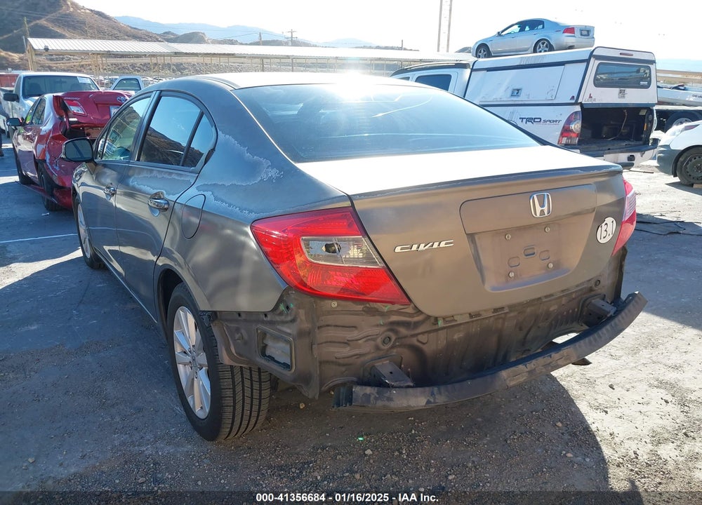 2012 HONDA CIVIC VIN: 2HGFB2F88CH522146