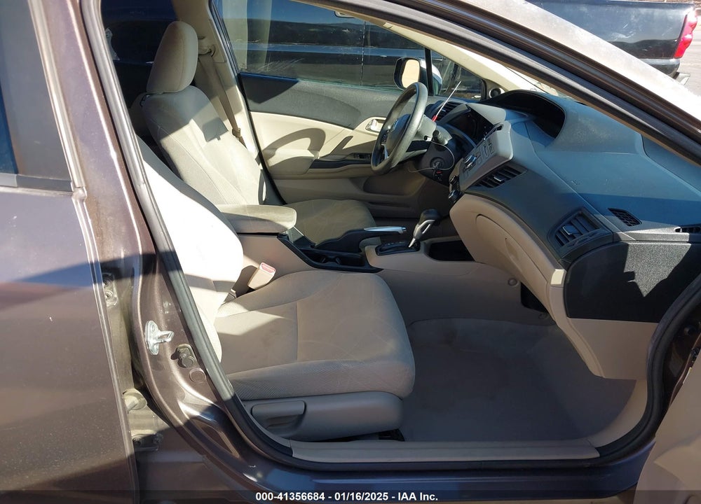 2012 HONDA CIVIC VIN: 2HGFB2F88CH522146