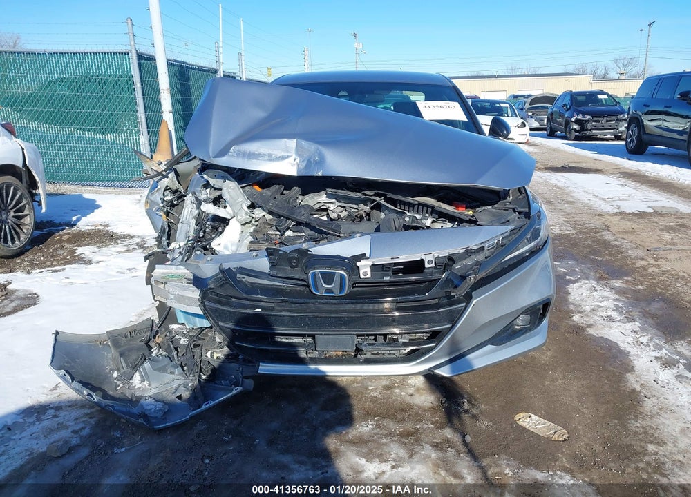 2022 HONDA ACCORD VIN: 1HGCV3F24NA031375