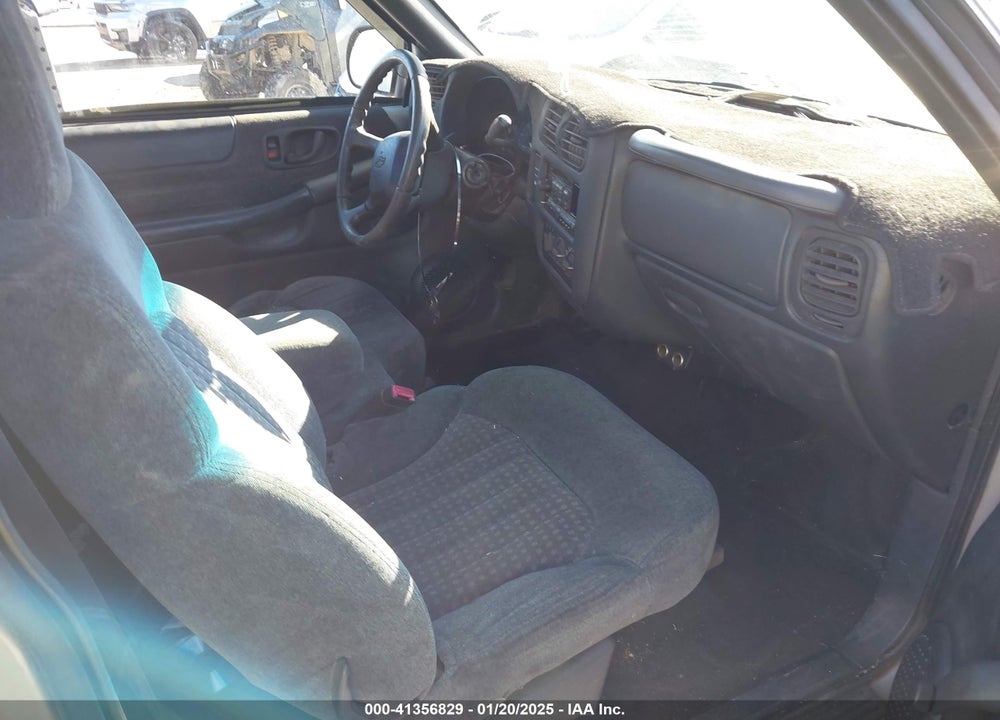 1999 CHEVROLET S-10 LS VIN: 1GCCS1442XK130788