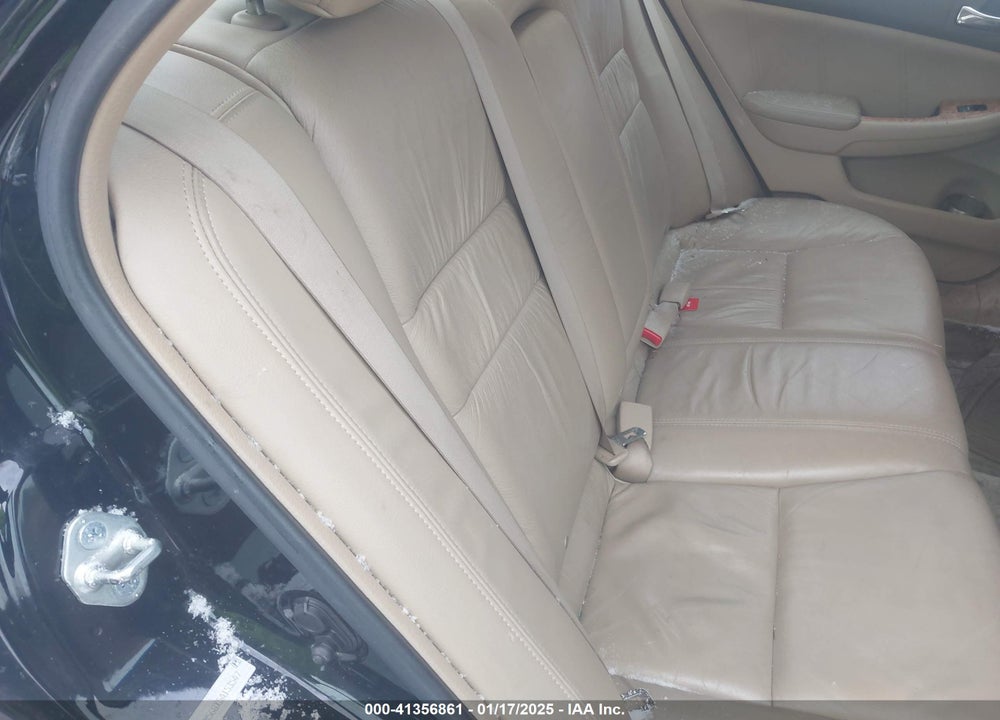 2005 HONDA ACCORD 2.4 EX VIN: 1HGCM568X5A153547