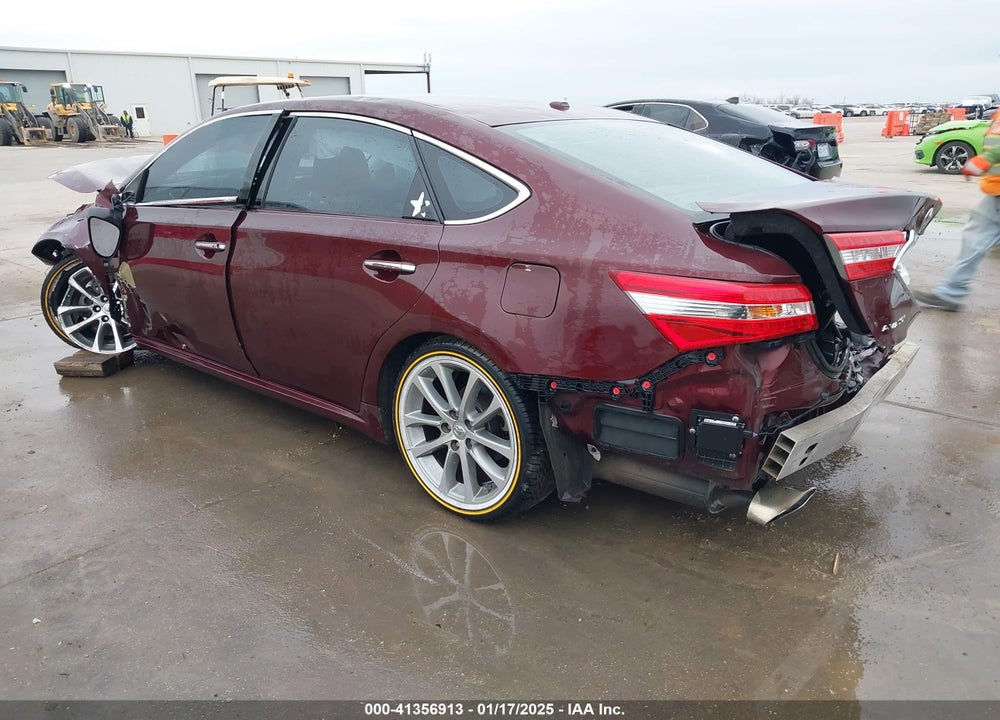 2015 TOYOTA AVALON XLE TOURING VIN: 4T1BK1EB7FU172879
