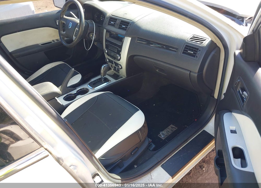 2010 MERCURY MILAN VIN: 3MEHM0JA6AR630636
