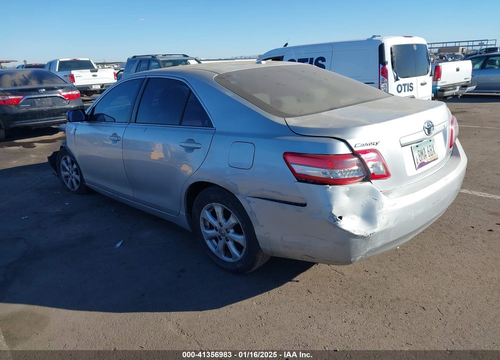 2011 TOYOTA CAMRY LE VIN: 4T1BF3EK8BU768948