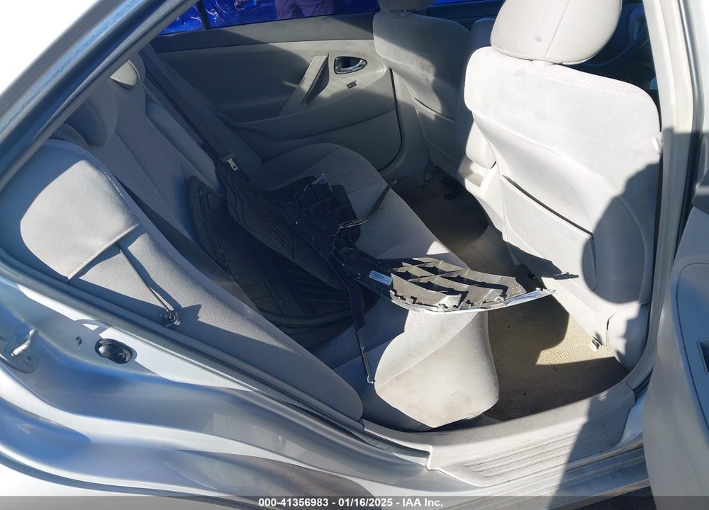 2011 TOYOTA CAMRY LE VIN: 4T1BF3EK8BU768948