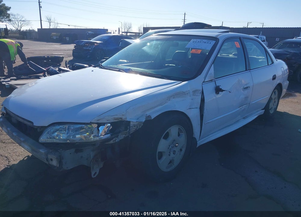 2001 HONDA ACCORD 3.0 EX VIN: 1HGCG16591A075228