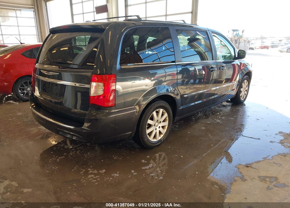 2014 CHRYSLER TOWN & COUNTRY TOURING VIN: 2C4RC1BG8ER386789