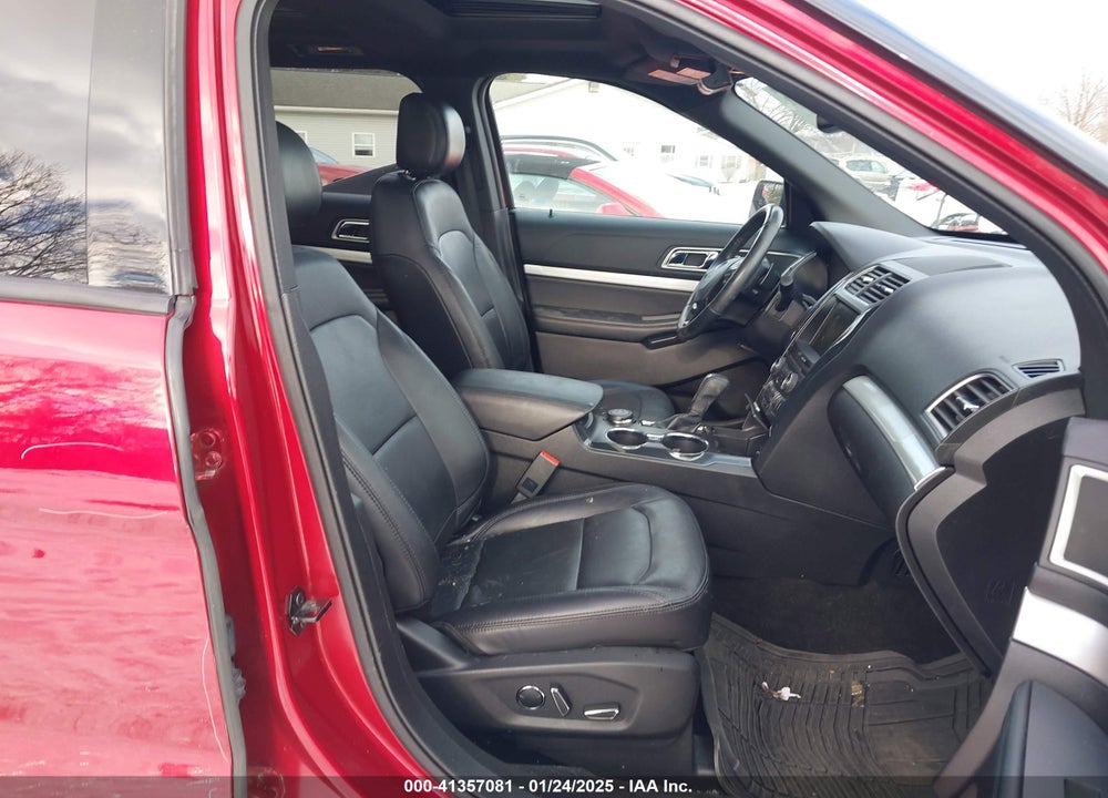 2016 FORD EXPLORER XLT VIN: 1FM5K8D81GGA83692