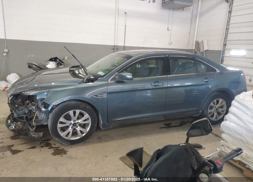 2010 FORD TAURUS VIN: 1FAHP2EW8AG143428