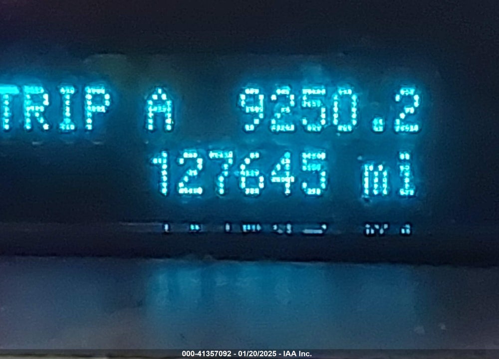 2010 FORD TAURUS VIN: 1FAHP2EW8AG143428