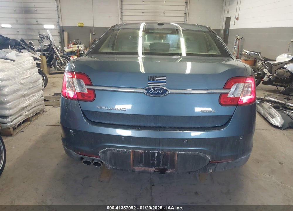 2010 FORD TAURUS VIN: 1FAHP2EW8AG143428