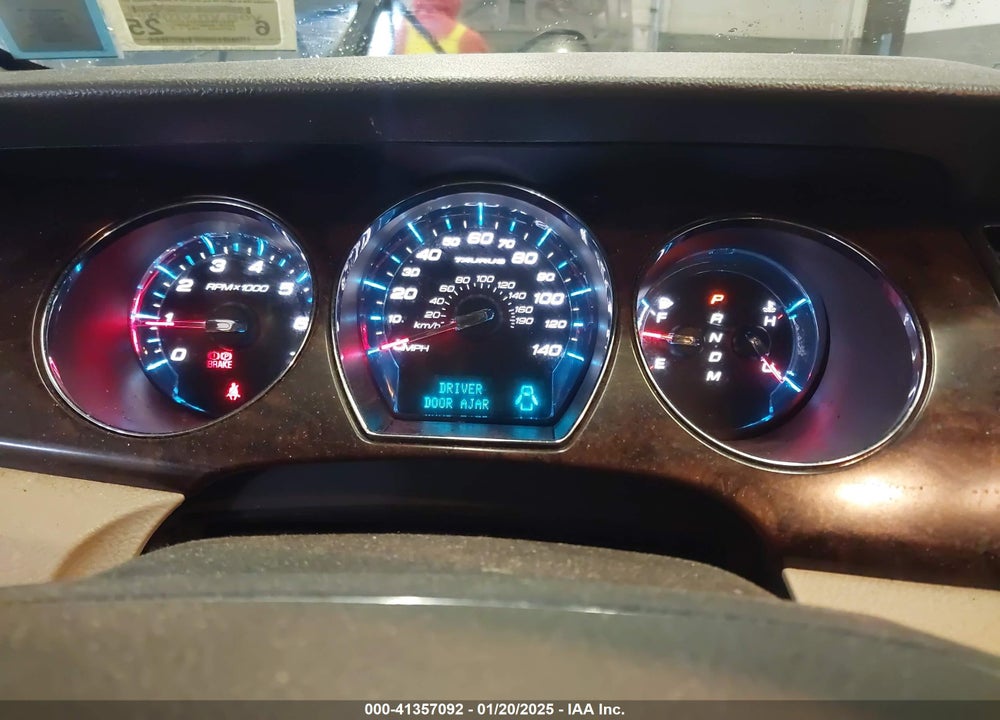2010 FORD TAURUS VIN: 1FAHP2EW8AG143428