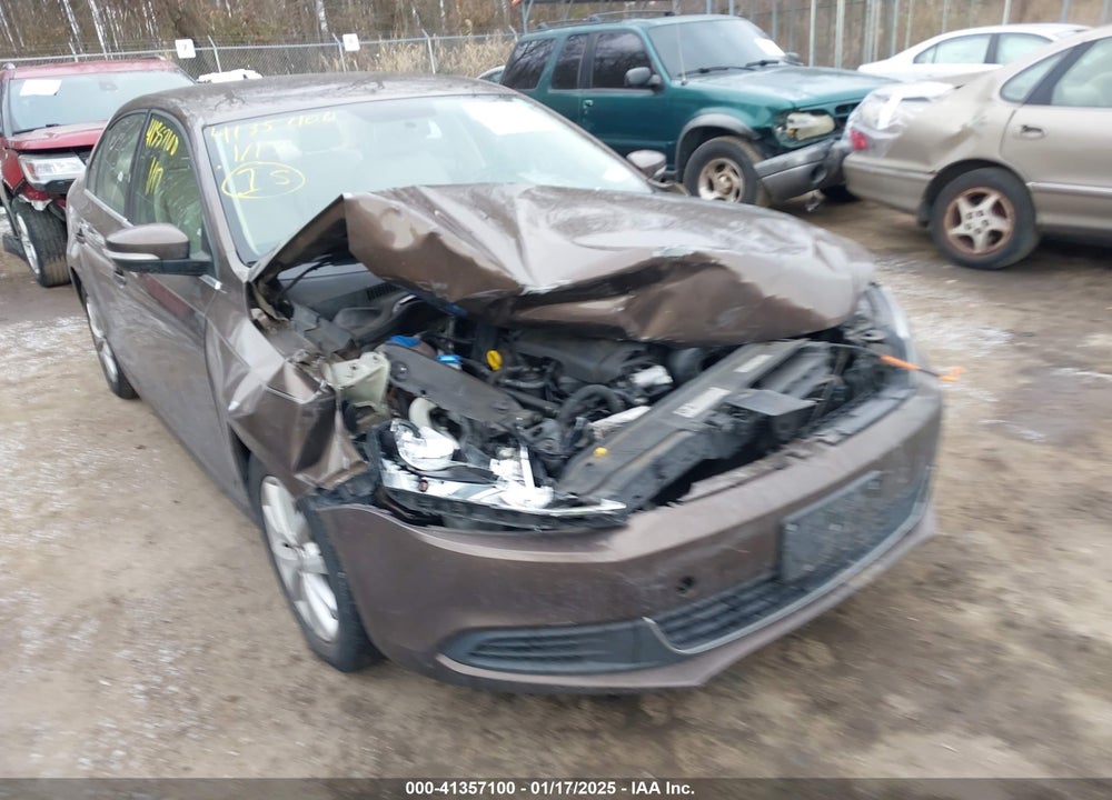 2014 VOLKSWAGEN JETTA VIN: 3VWD17AJ8EM240302