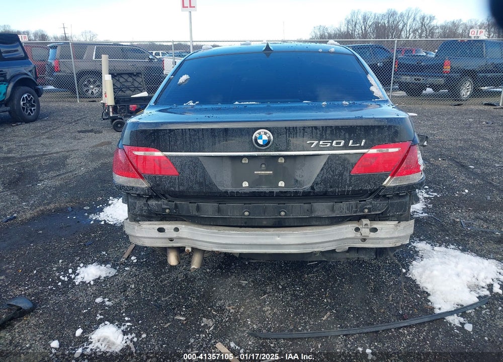 2007 BMW 750 VIN: WBAHN83547DT65422