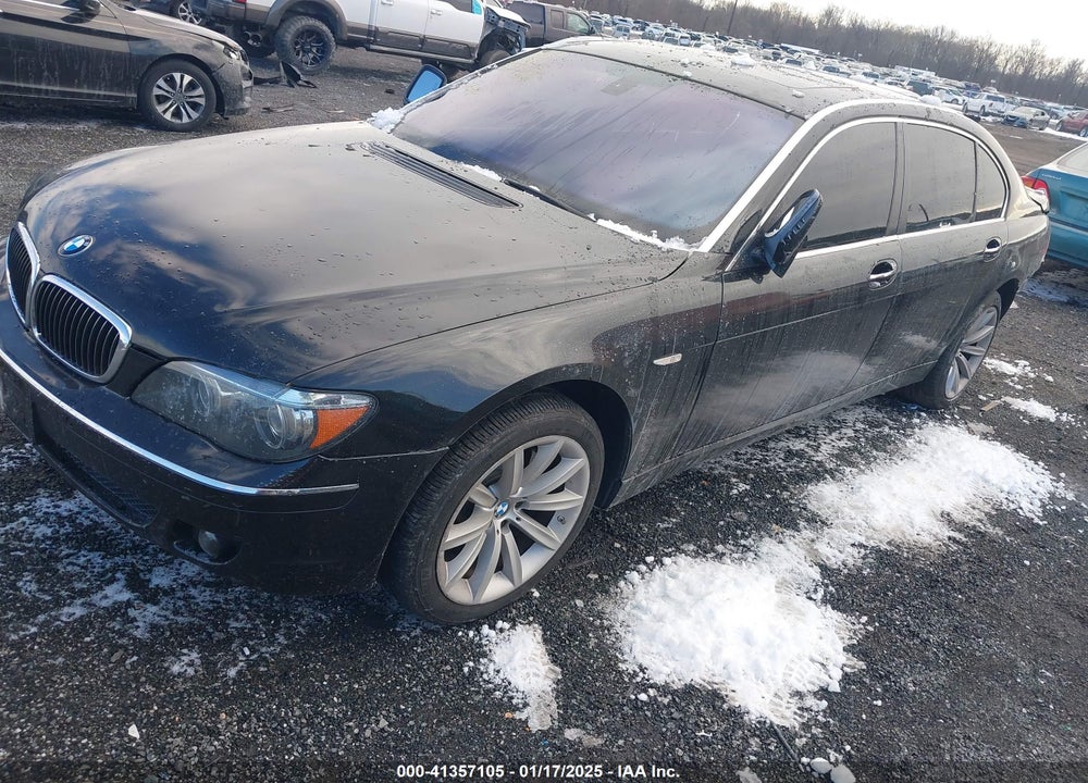 2007 BMW 750 VIN: WBAHN83547DT65422