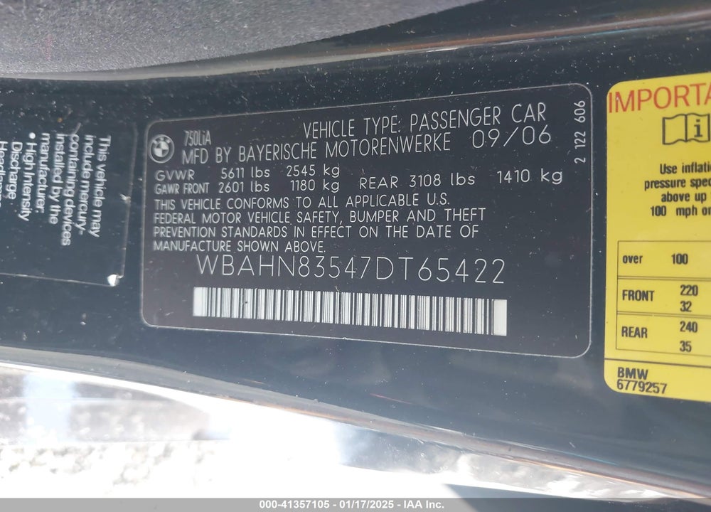 2007 BMW 750 VIN: WBAHN83547DT65422