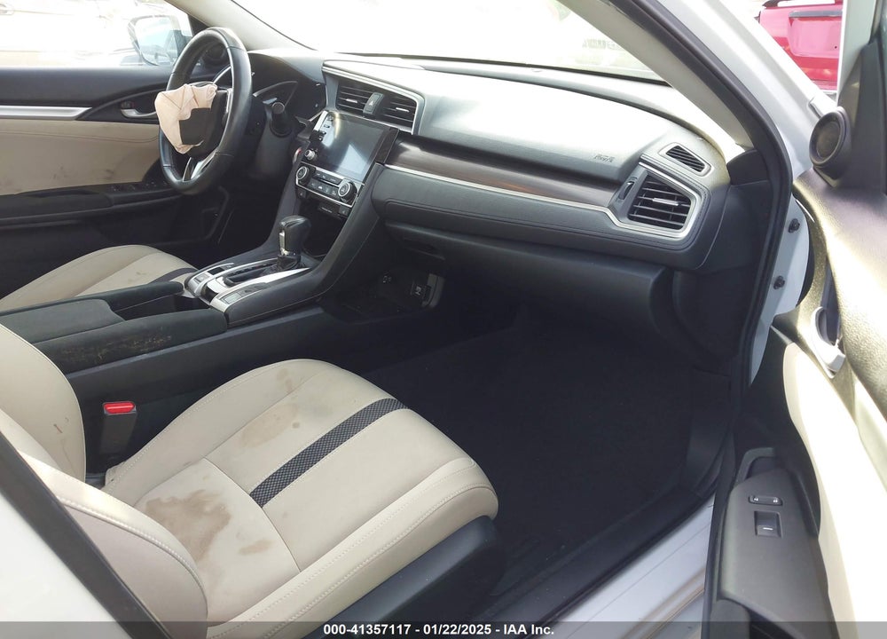 2021 HONDA CIVIC VIN: 2HGFC1F38MH702532