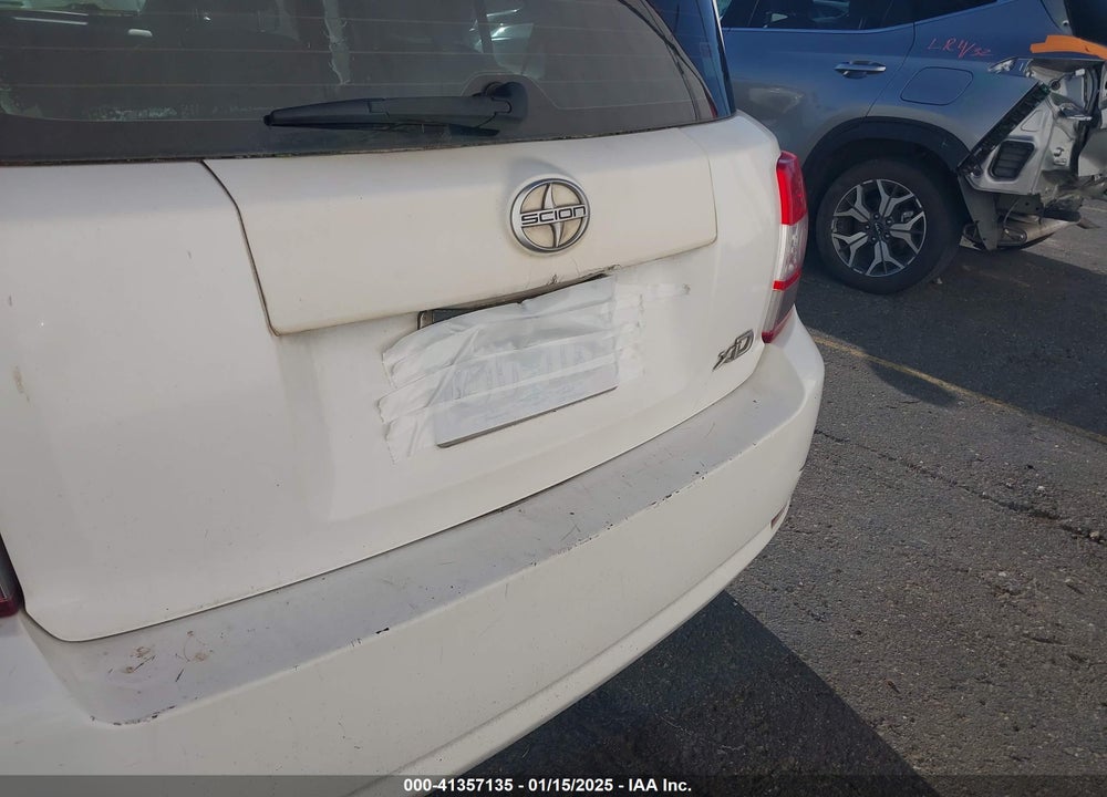2008 SCION XD VIN: JTKKU10408J021998