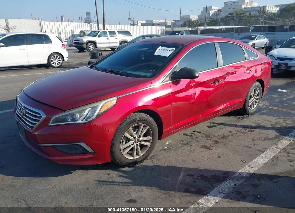 2016 HYUNDAI SONATA VIN: 5NPE24AF5GH272390