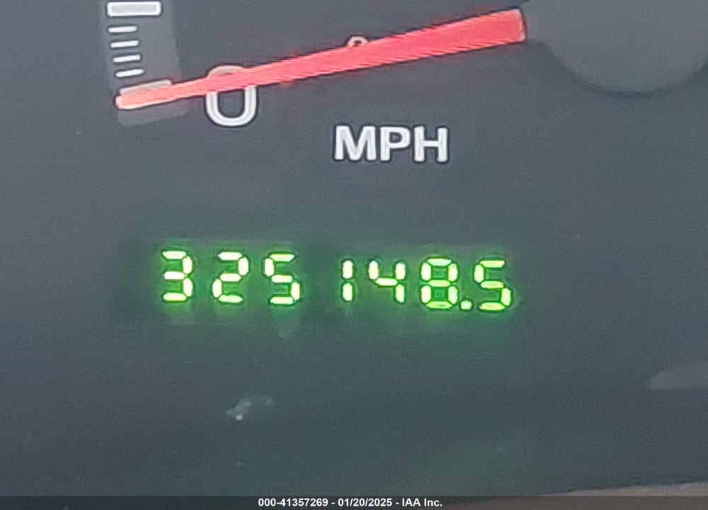 1999 FORD EXPEDITION EDDIE BAUER/XLT VIN: 1FMRU17L4XLC15015