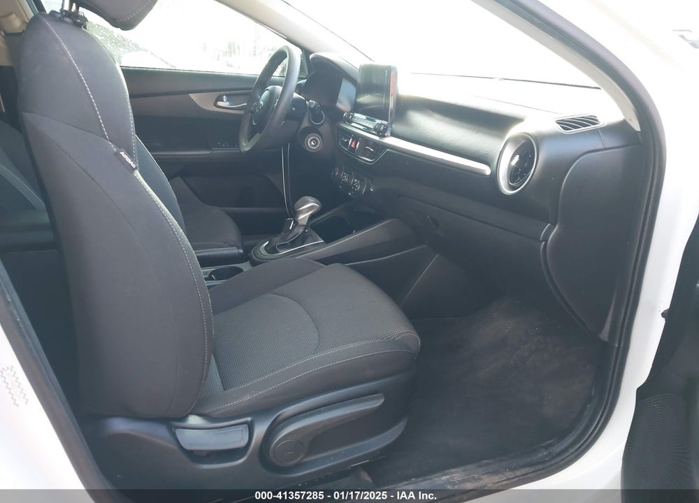 2020 KIA FORTE VIN: 3KPF24AD7LE236976