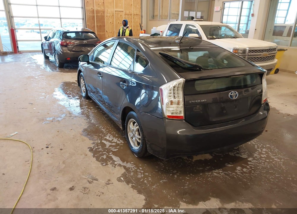 2011 TOYOTA PRIUS VIN: JTDKN3DU4B1364573