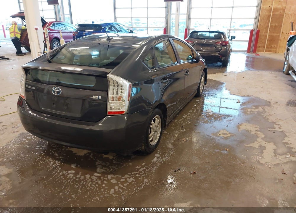 2011 TOYOTA PRIUS VIN: JTDKN3DU4B1364573