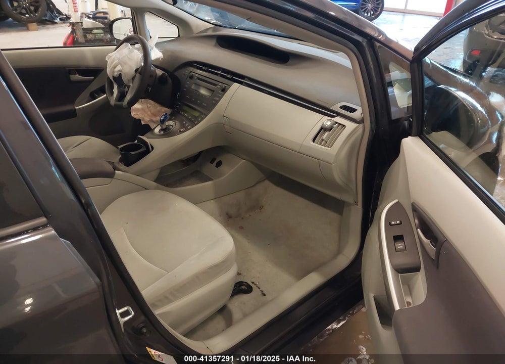 2011 TOYOTA PRIUS VIN: JTDKN3DU4B1364573