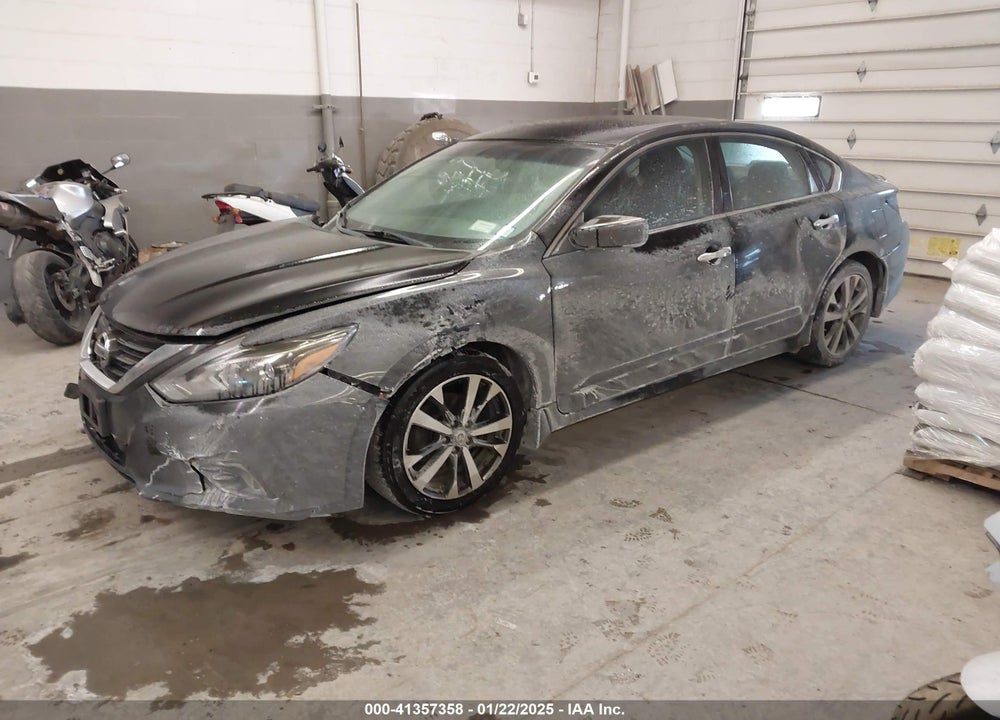 2017 NISSAN ALTIMA VIN: 1N4AL3APXHC141621