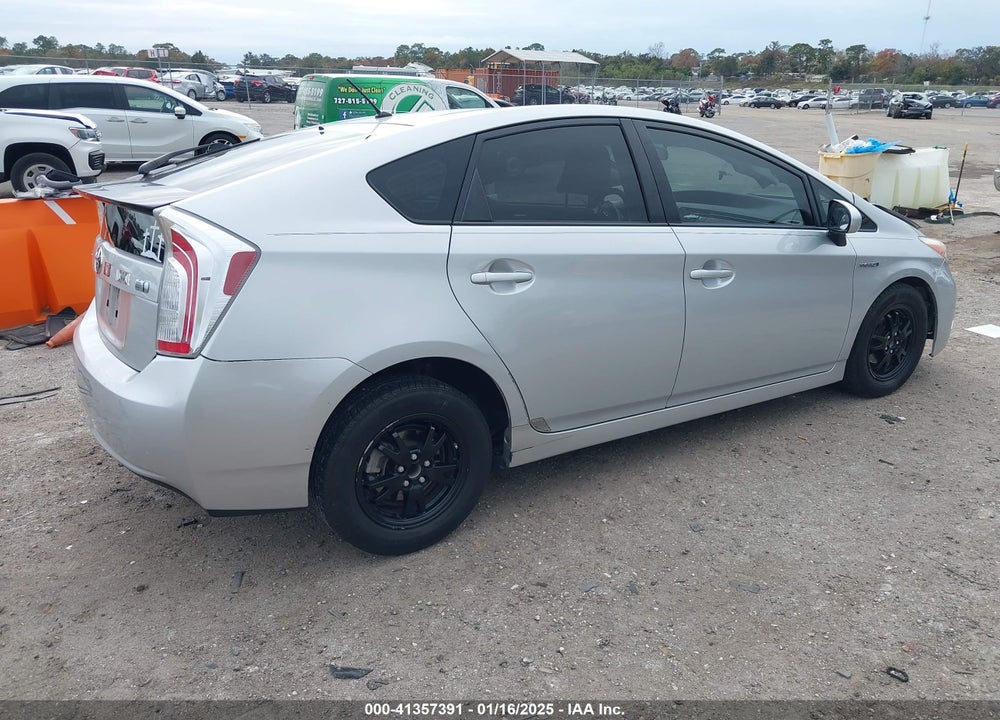 2015 TOYOTA PRIUS VIN: JTDKN3DU6F0454657