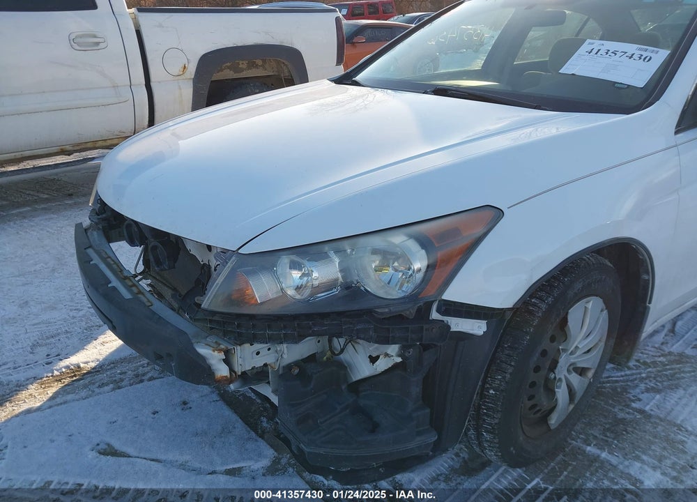 2008 HONDA ACCORD VIN: 1HGCP26308A146203