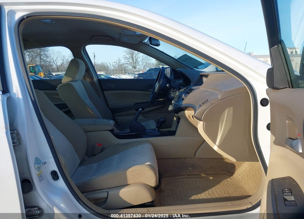 2008 HONDA ACCORD VIN: 1HGCP26308A146203