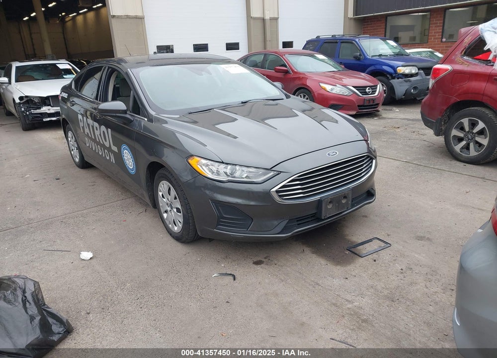 2019 FORD FUSION S VIN: 3FA6P0G71KR277158