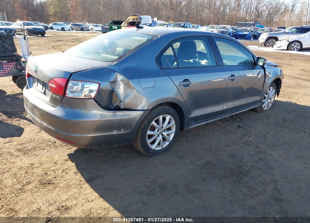 2011 VOLKSWAGEN JETTA VIN: 3VWDZ7AJ6BM107087