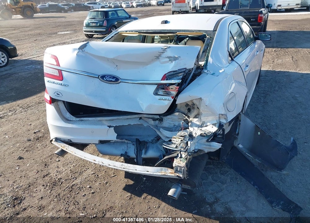 2013 FORD TAURUS VIN: 1FAHP2E81DG176485