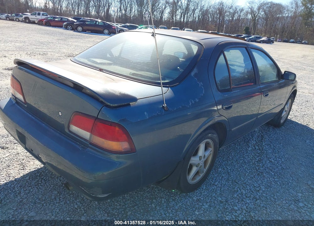 1998 NISSAN MAXIMA GLE/GXE/SE VIN: JN1CA21DXWT613261