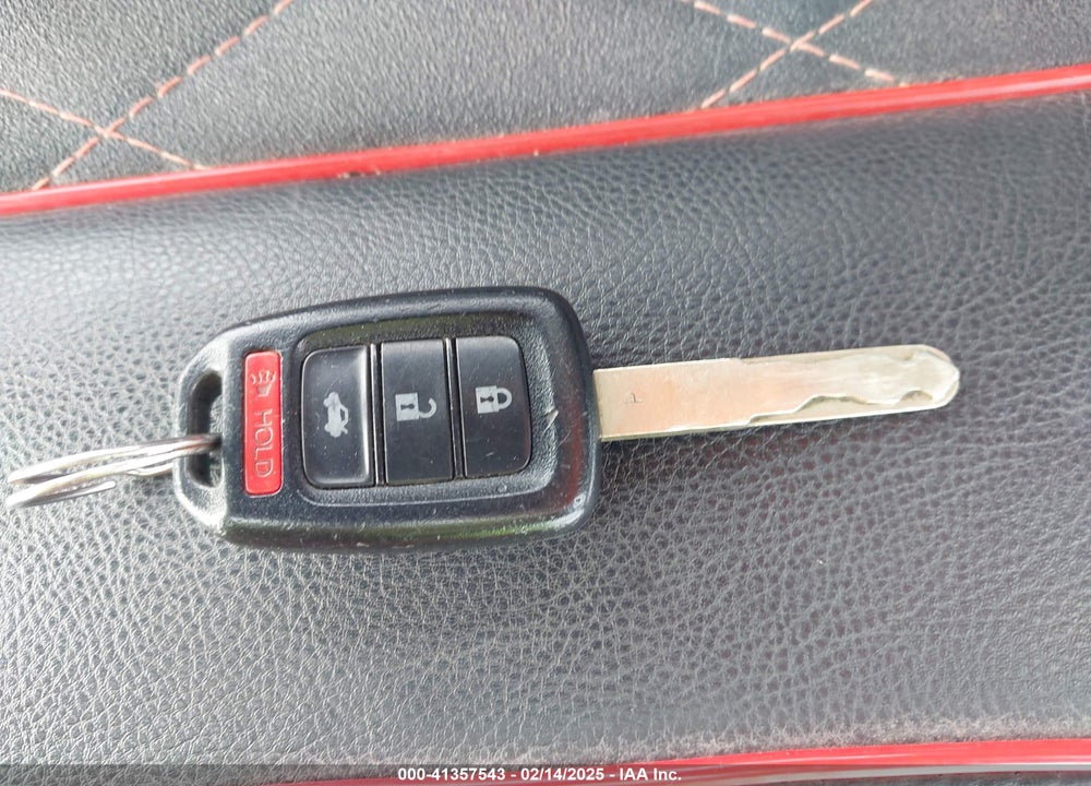 2016 HONDA CIVIC VIN: 19XFC2F5XGE215466